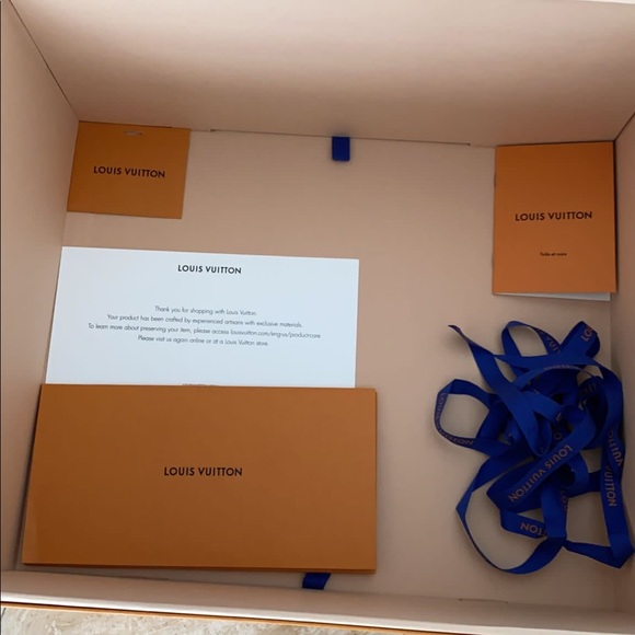 NÉONOÉ Perfect Condition - Picture 6 of 7